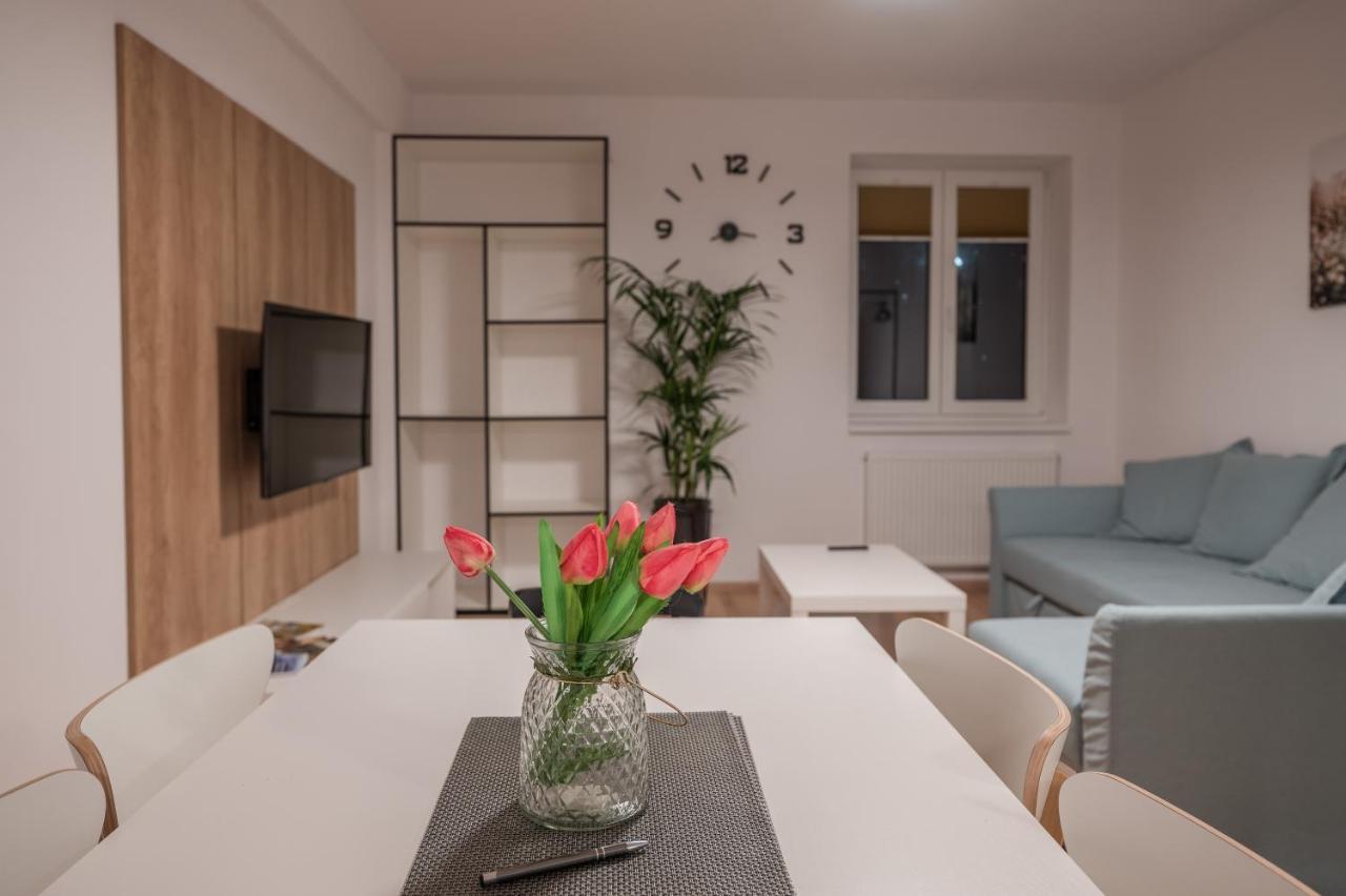 Apartman Claudia - Rezidence K Lanovce Jachymov Bagian luar foto