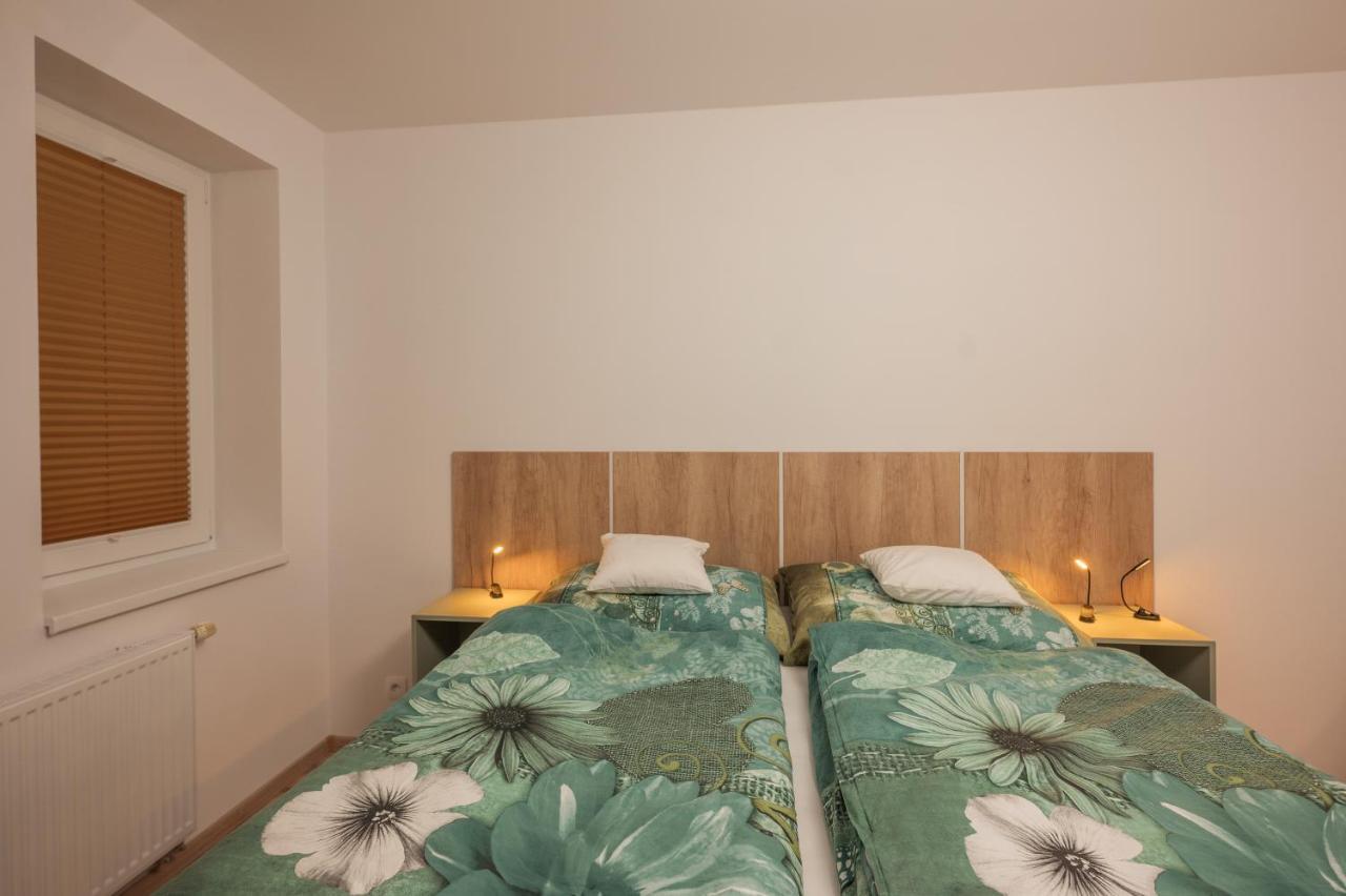 Apartman Claudia - Rezidence K Lanovce Jachymov Bagian luar foto